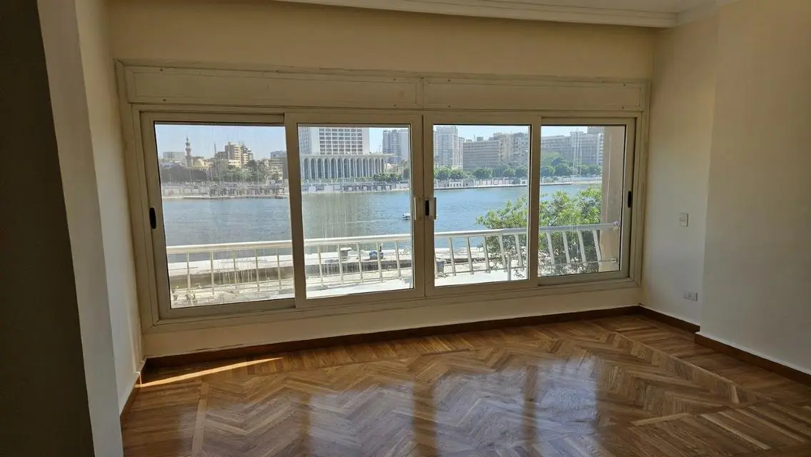 A beautiful Nile view flat-adjacent to gezira club
