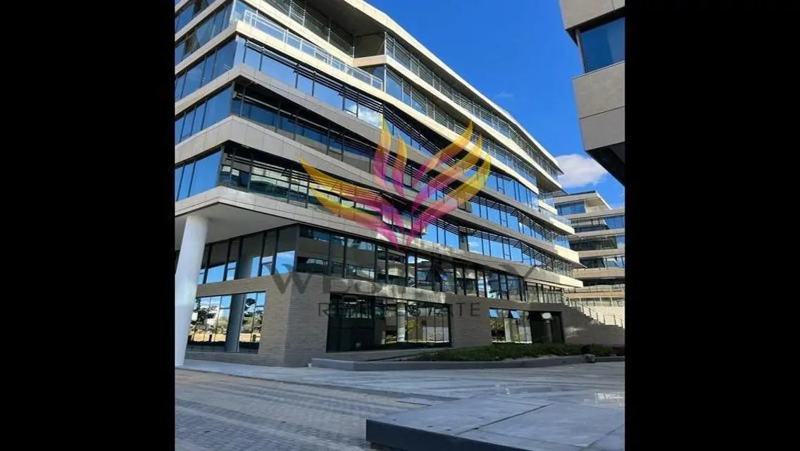 Office for Rent in Sodic 1000m - semi finished