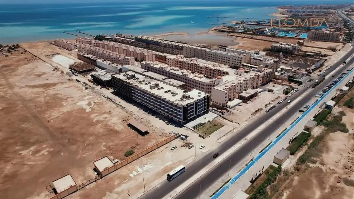 استثمارك فى عقارك -شاليهات بشاطىء خاص-تسليم 2025