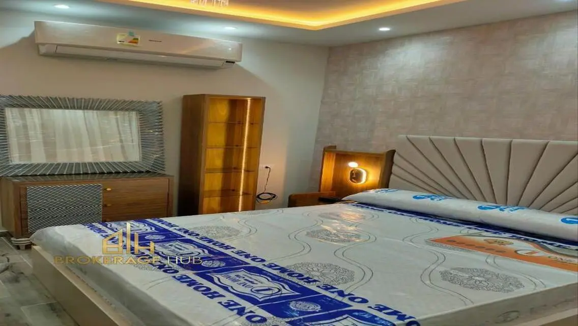 An apartment for rent in a location Galleria MV,
