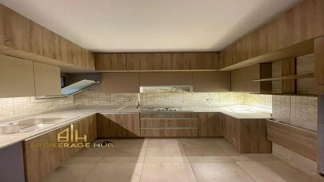 An apartment for rent in a location Galleria MV,