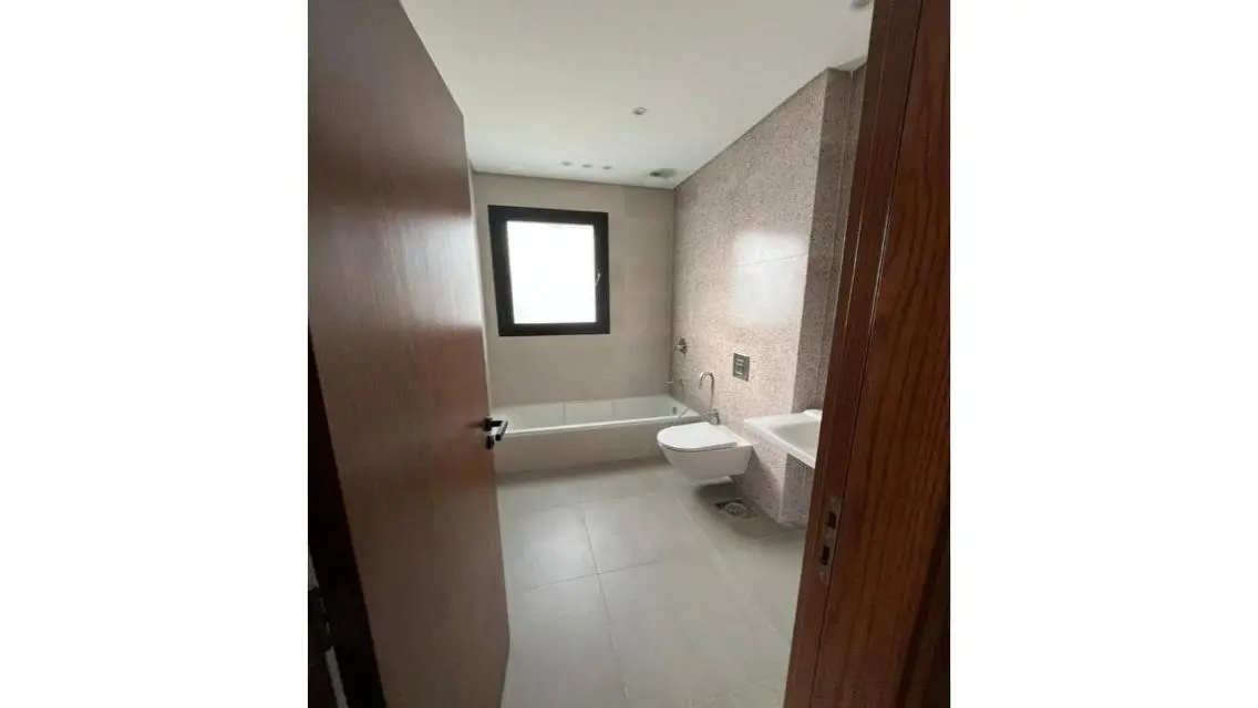 first use corner with fountain and jaccuzi modern