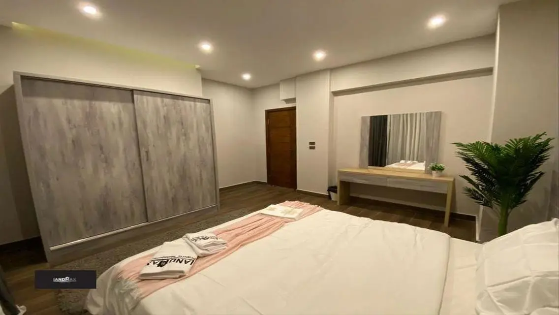 Modern Furnished Villa For Rent in Mivida