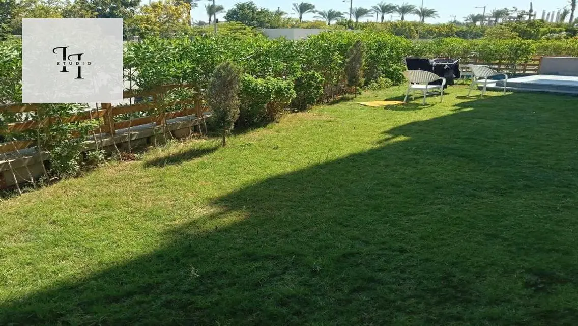 ارضي بجاردن مودرن بالكامل في كايرو فيستيال سيتى