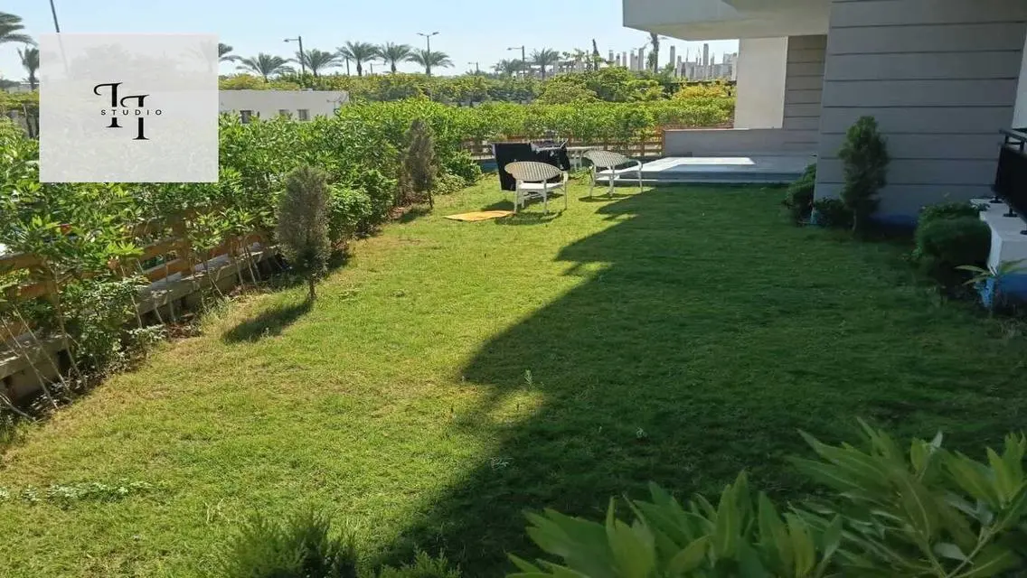 ارضي بجاردن مودرن بالكامل في كايرو فيستيال سيتى