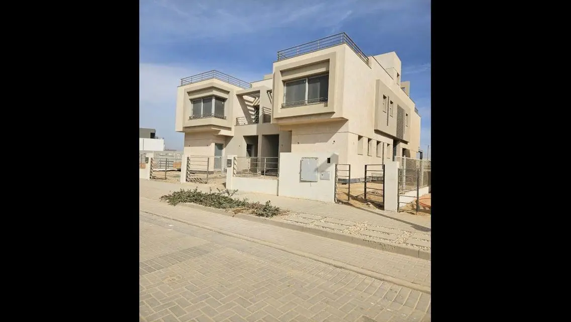 Luxury Twin Villa in Palm Hills New Cairo! 384 sqm
