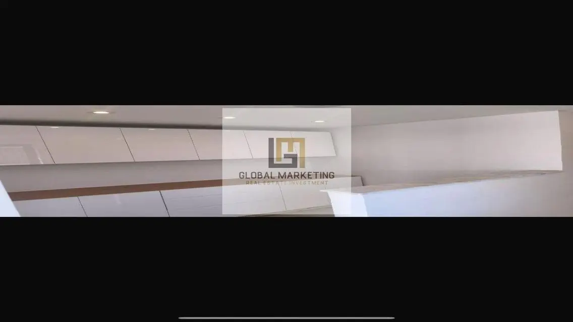 بنتهاوس نص مفروش بفيو رائع جدا  و حمام سباحة خاص