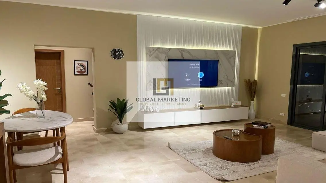 شقه للايجار مفروشه الترا مودرن بكمبوند فيليت سوديك