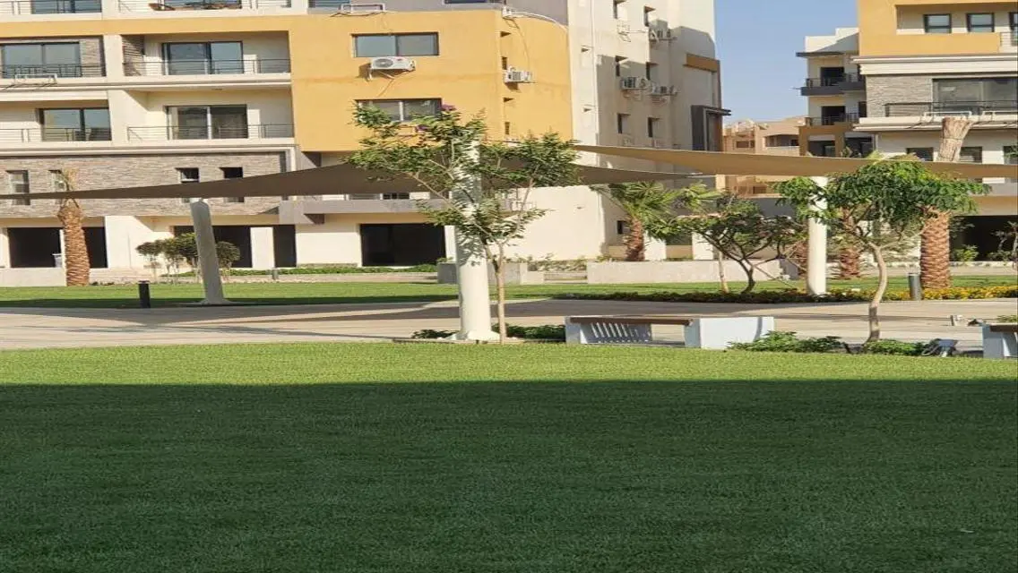 شقه الترا سوبر لوكس استلام فوري باقل مقدم