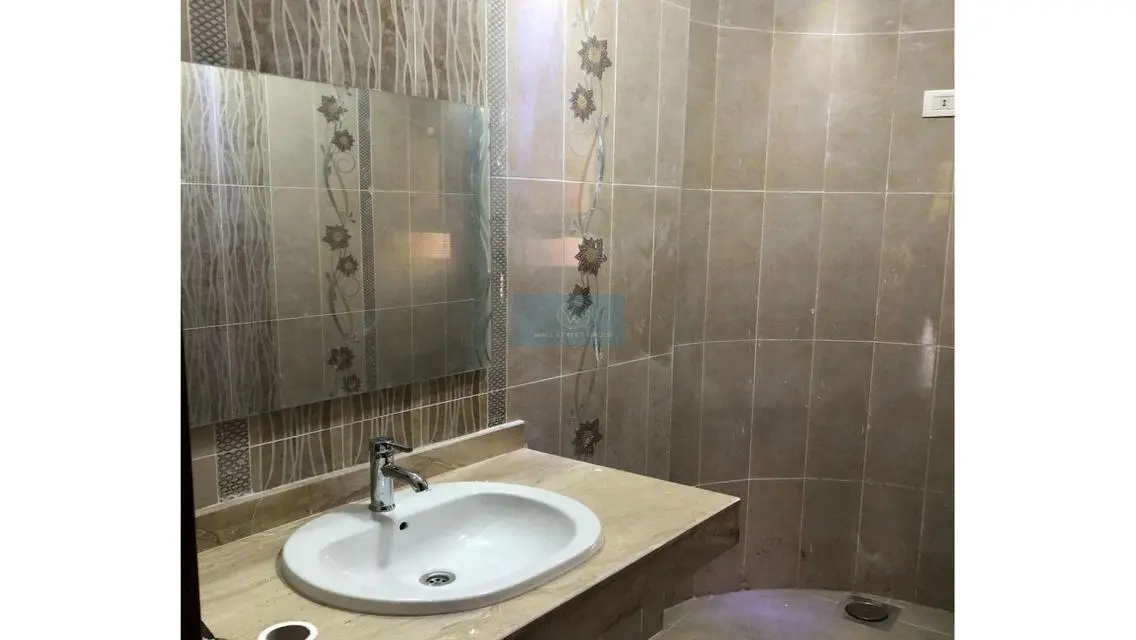 Villa for sale 340m in el obour ahmed oraby