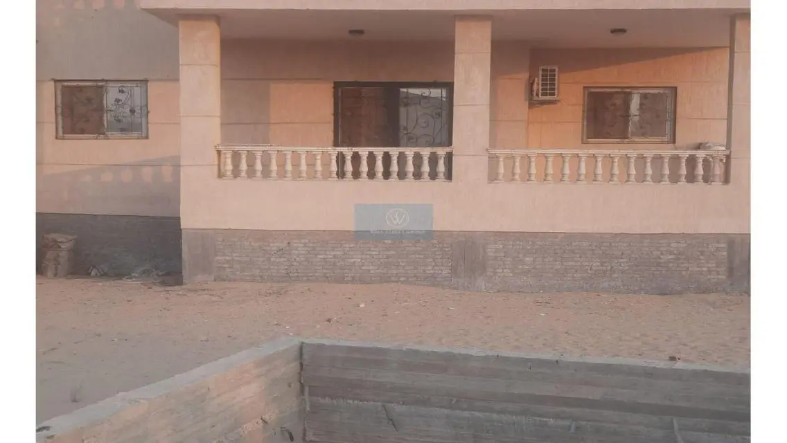 Villa for sale 340m in el obour ahmed oraby