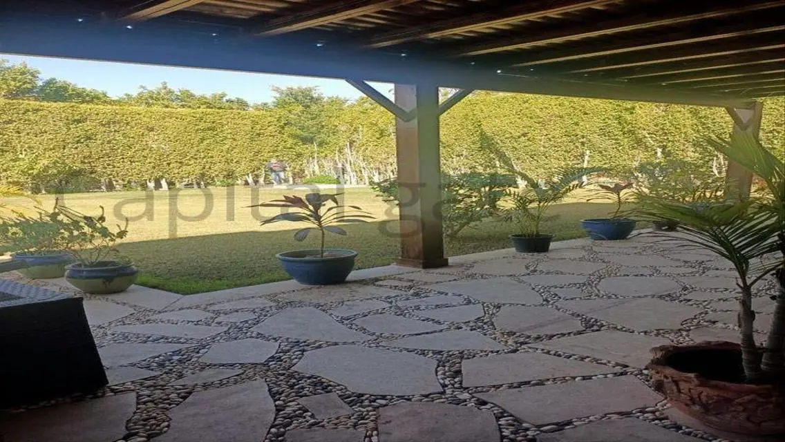 فيلا فاخرة للبيع بتصميم استثنائي وتفاصيل فاخرة.