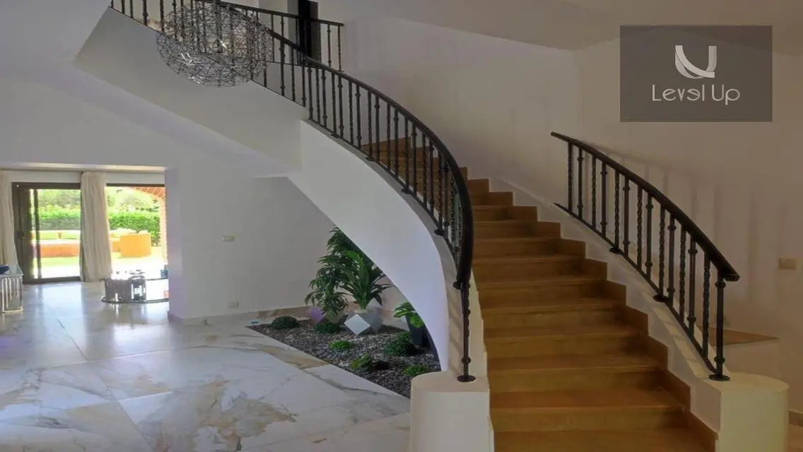 Villa for sale, furnished, lagoon view, in Marassi
