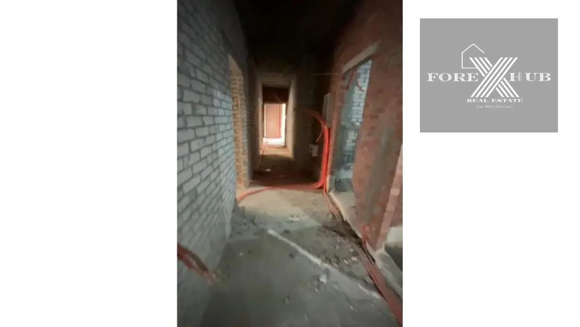 the prime location high Basement as the ground