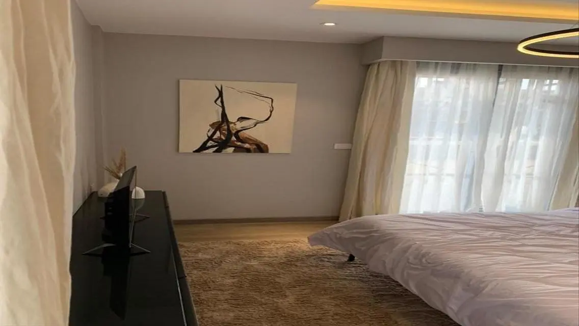 Resale 167m fully finished +ACs below market price
