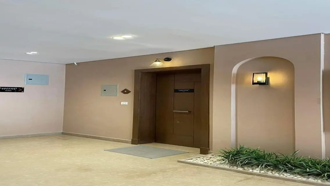 Resale 167m fully finished +ACs below market price