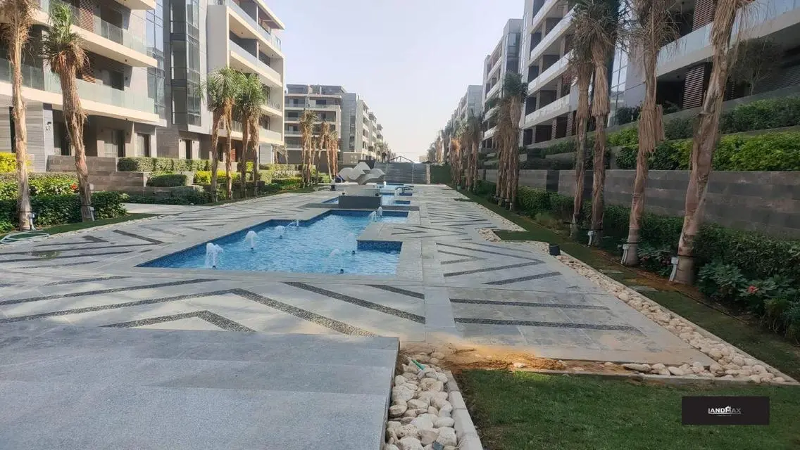 Apartment with garden for sale at a bargain price