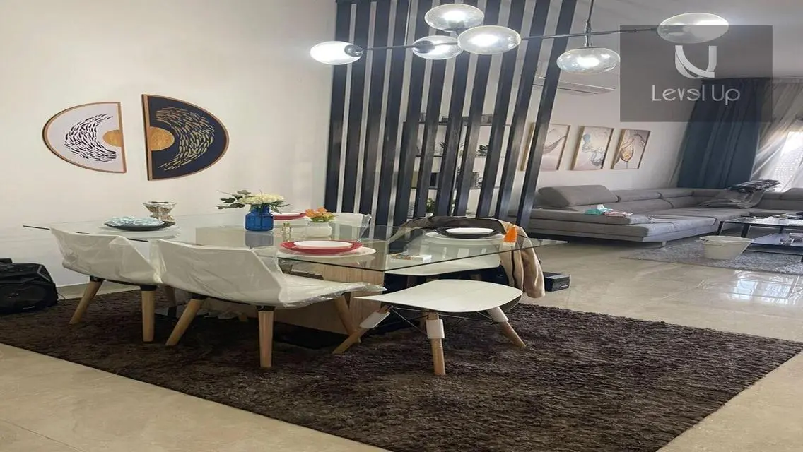 Ground floor with garden for rent in Al Marasem