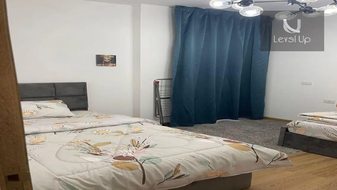 Ground floor with garden for rent in Al Marasem