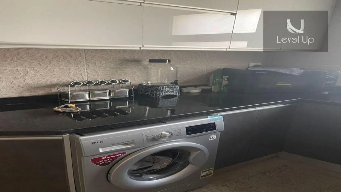 Ground floor with garden for rent in Al Marasem