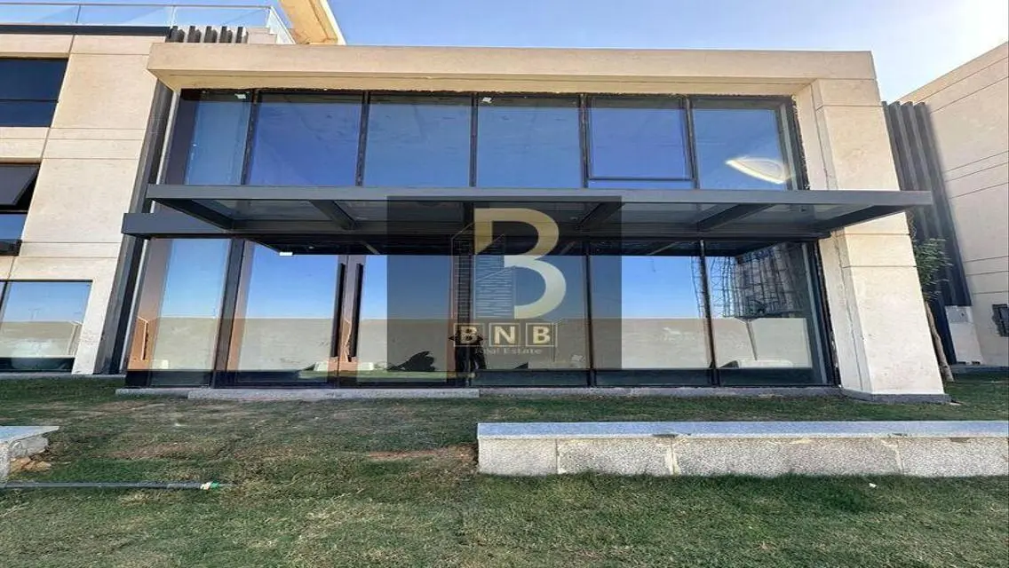 Administrative Building 200m rent 5th Settlement