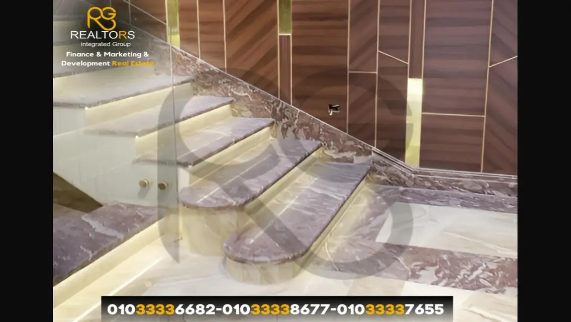 فيلا مستقلة للبيع 750م في لافيدا البستان 