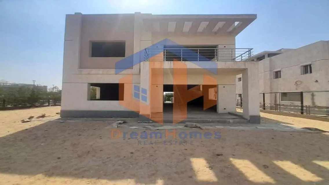 standalone villa for sale in Madinaty, modern