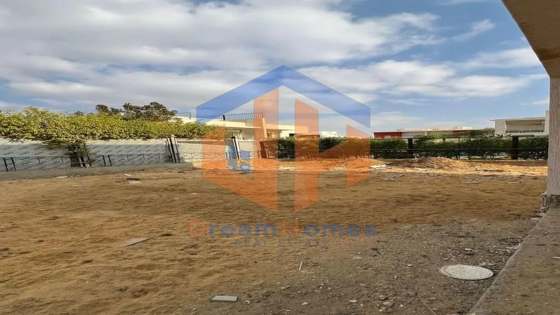standalone villa for sale in Madinaty, modern