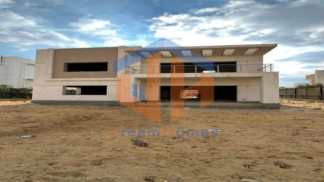 standalone villa for sale in Madinaty, modern