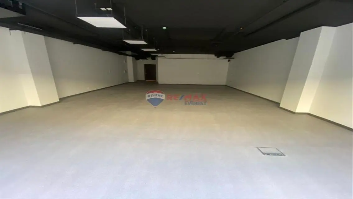 Prime Location Office For Rent in Portal Sodic