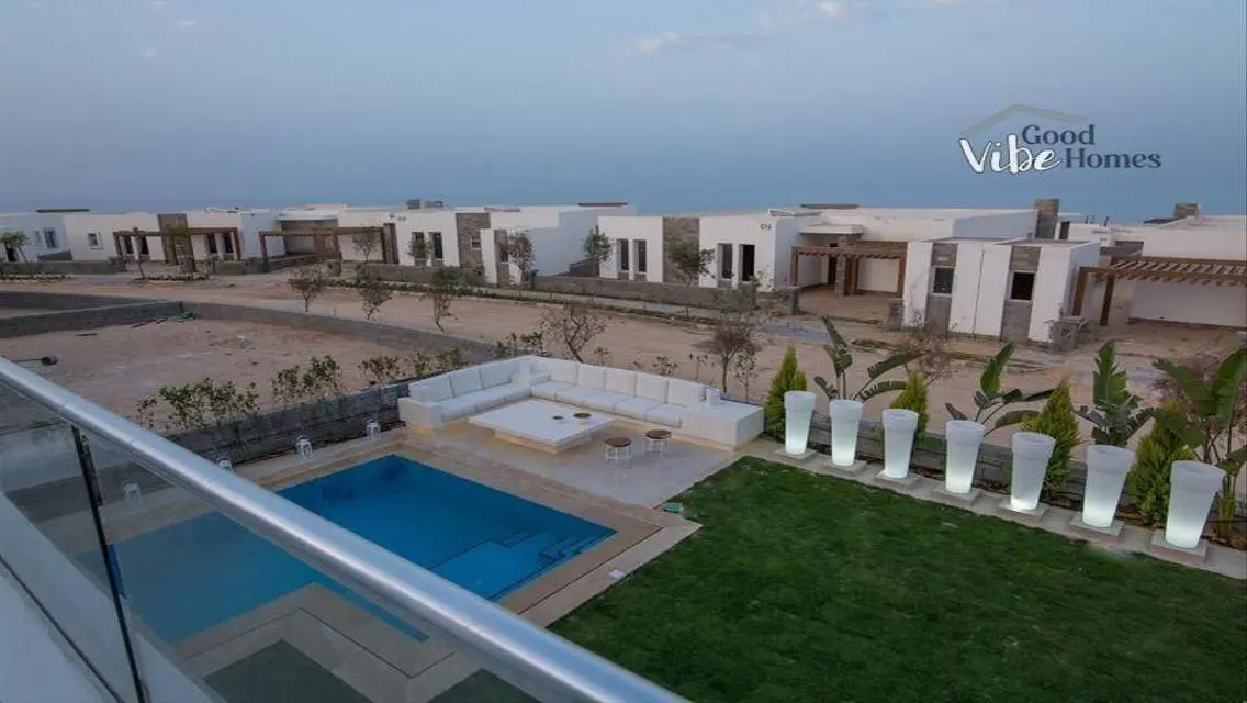 4 BR- Stansalone Sea View In Almaza Bay With Pool