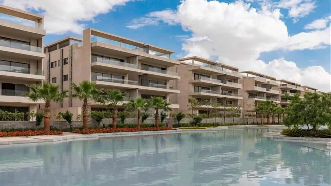 Apartment for sale in Lake View 2, area of ​​181 M