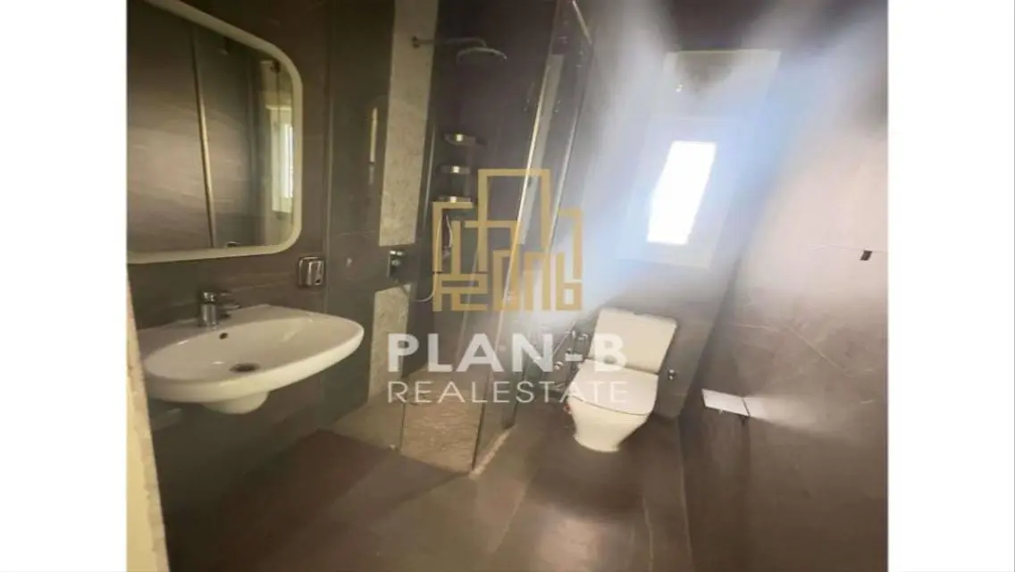 دوبلكس مفروش بالكامل كازا بيفرلي هيلز