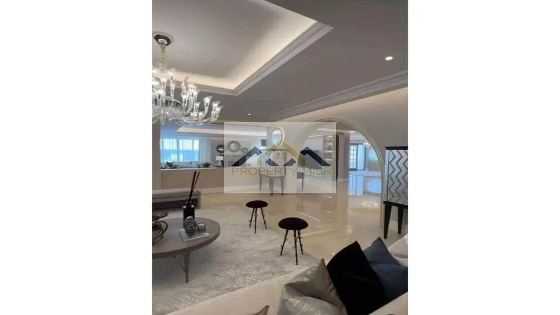 APT ready now in Sarai Compound, lowest price.