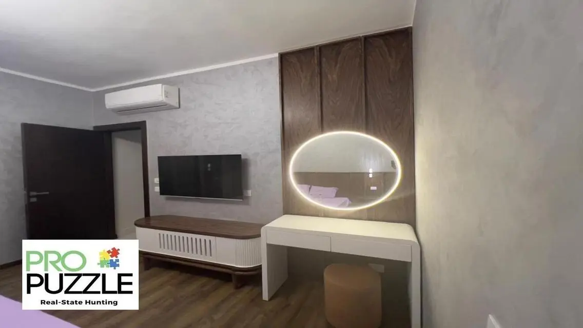 Apartment for Rent on 90 Avenue