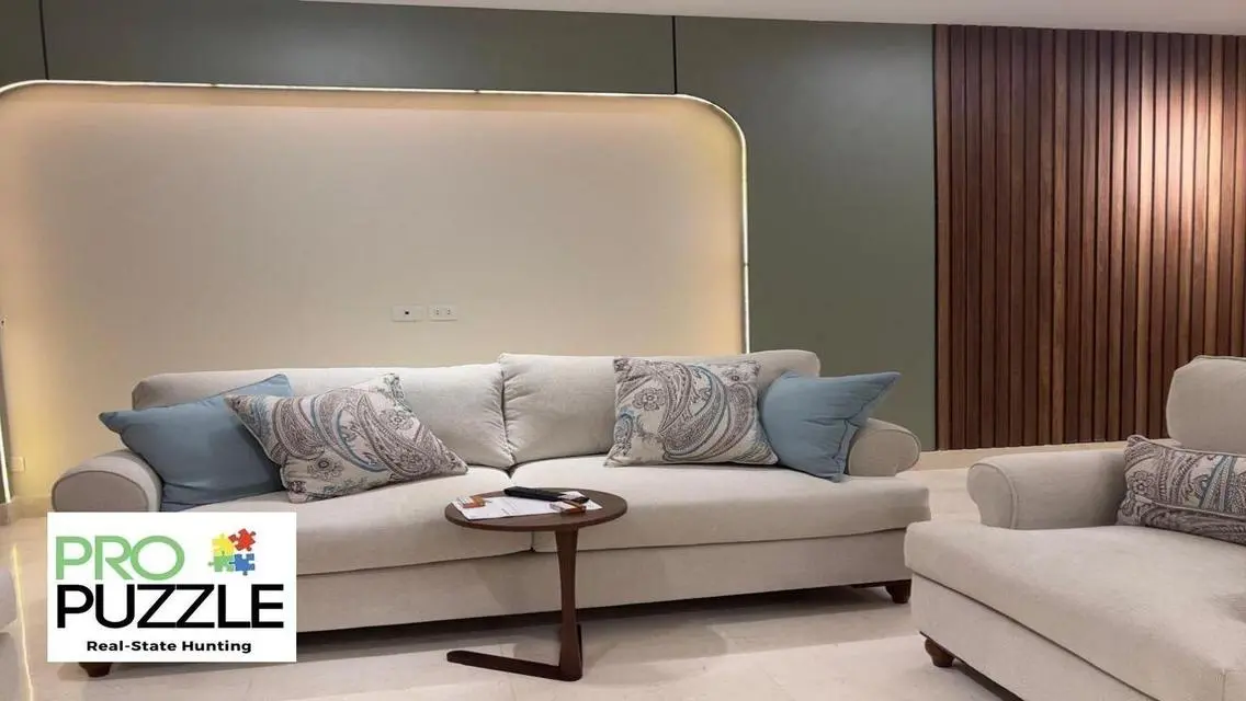 Apartment for Rent on 90 Avenue