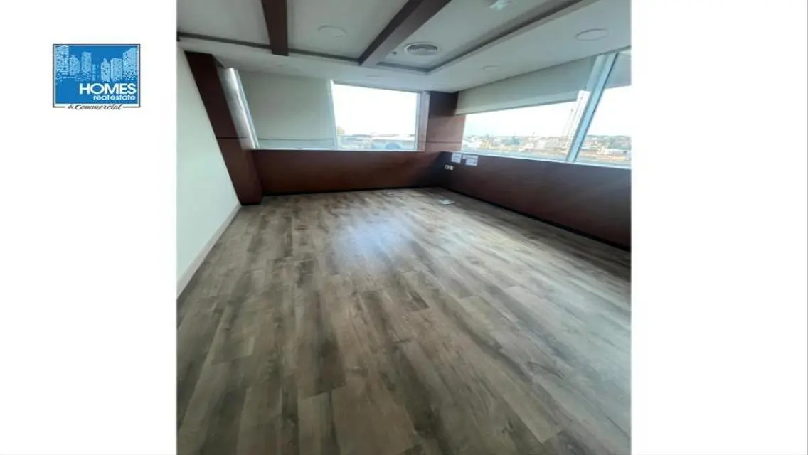 office building finished 7 &amp;parking 600sqm   .