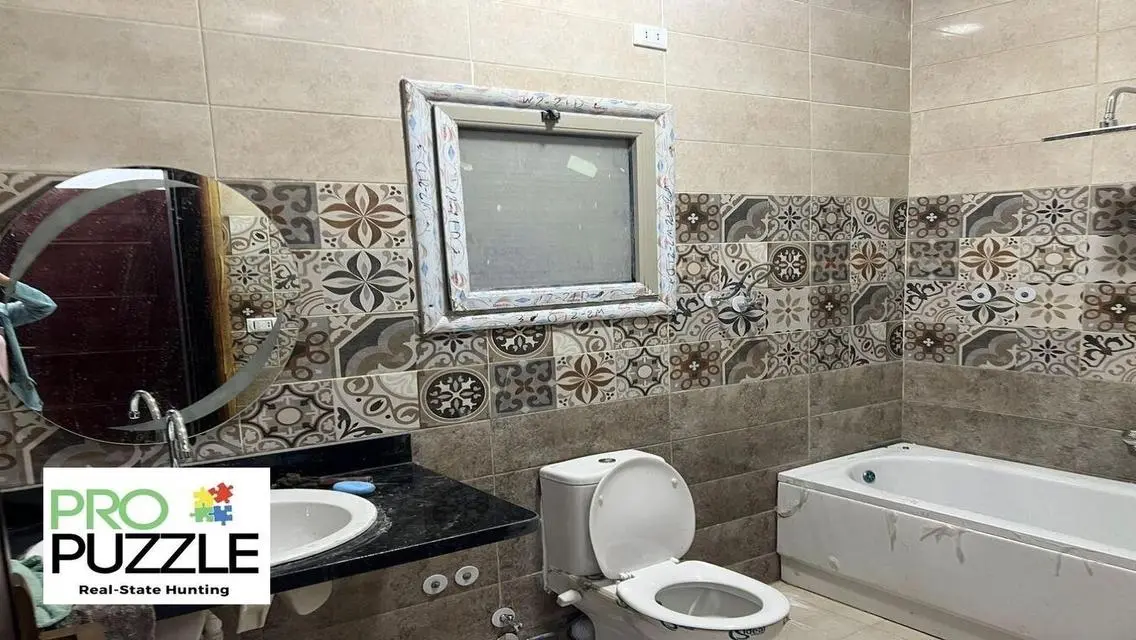 للإيجار شقة في كمبوند جاليريا مون فالي