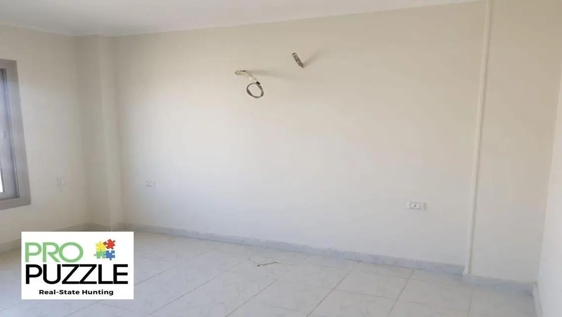 للإيجار شقة في كمبوند جاليريا مون فالي