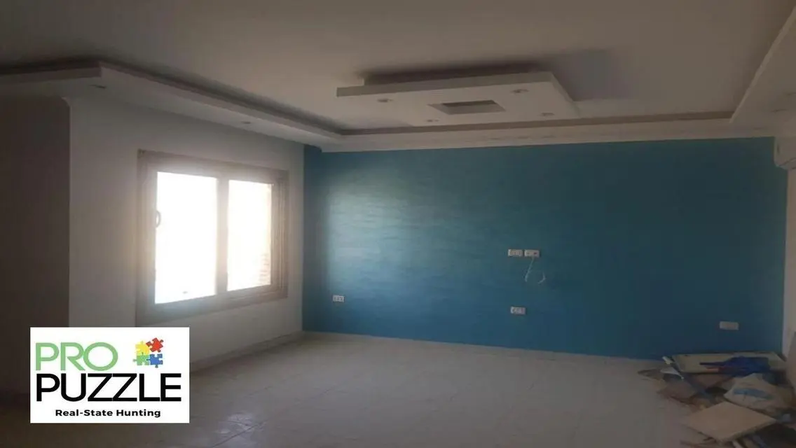 للإيجار شقة في كمبوند جاليريا مون فالي