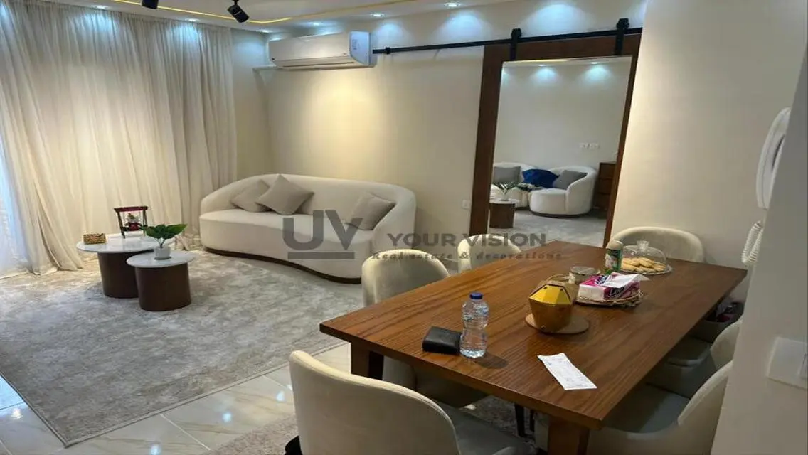 Luxury Apartment for Sale in B12