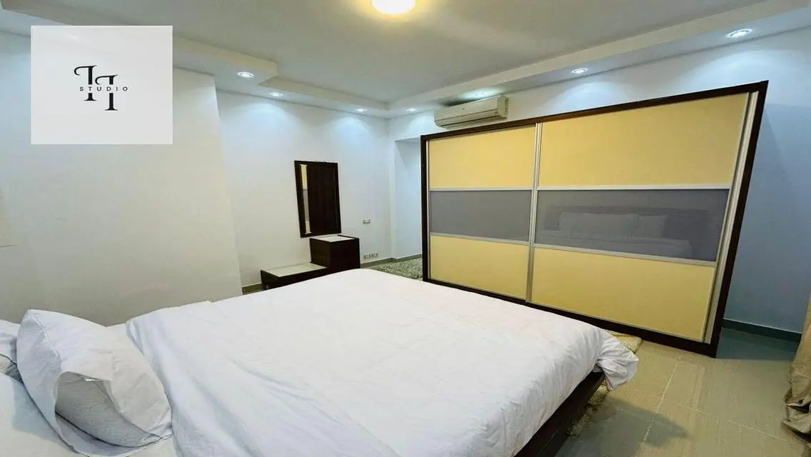 Modern  Flat with Garden for Rent in The vilage