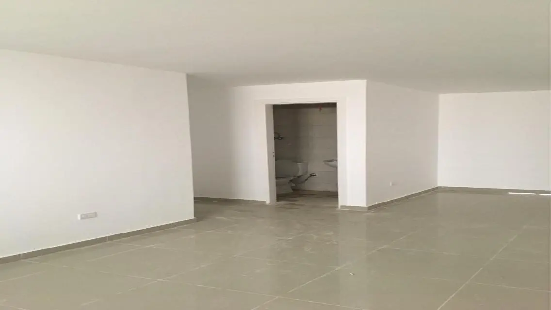 للبيع محل تجارى 220 م دور ارضى مرخص تجارى واجهه امامية الشطر 13 زهراء المعادى