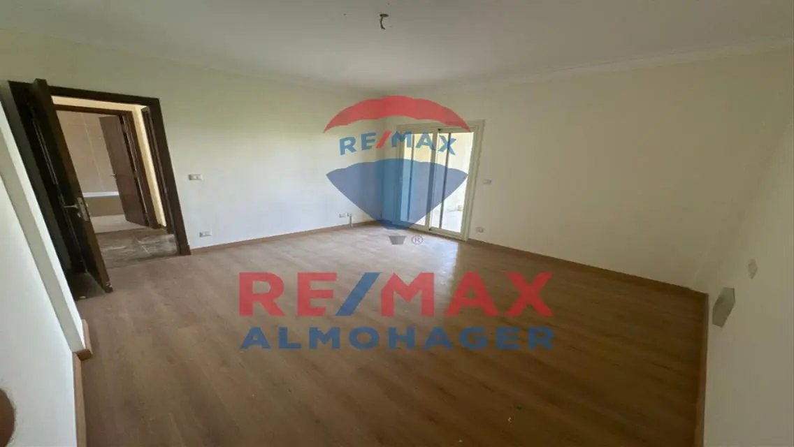 Luxurious Villa for Sale - 284 sqm