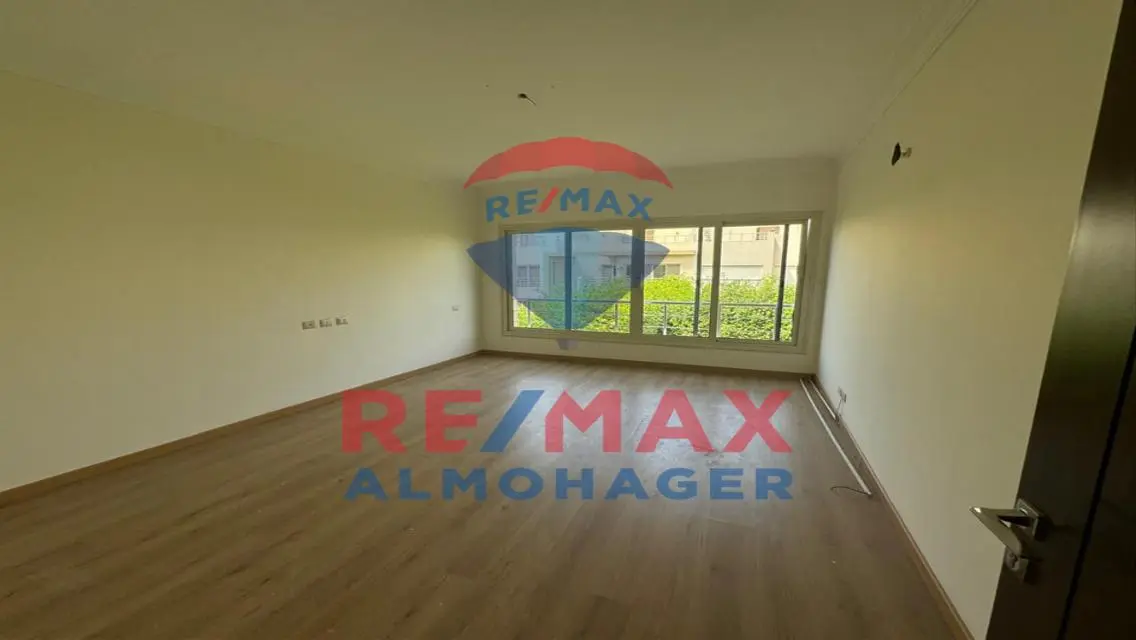 Luxurious Villa for Sale - 284 sqm