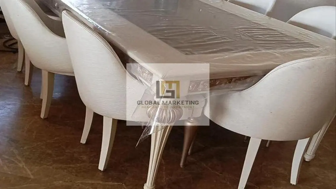 شقه للايجار مميزه في كمبوند ميفيدا مفروشه بالكامل