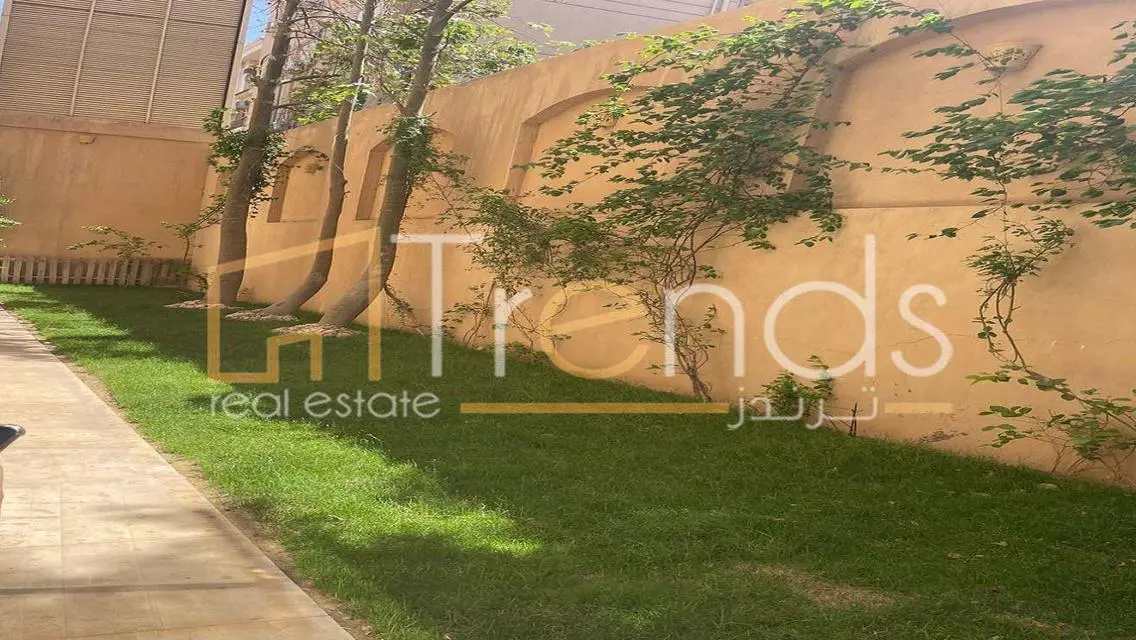 شقة فاخرة 210 متر بإطلالة مميزة