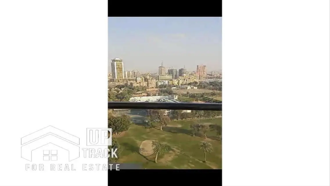 شقة رائعة فى موقع متميز تطل على مساحات خضراء