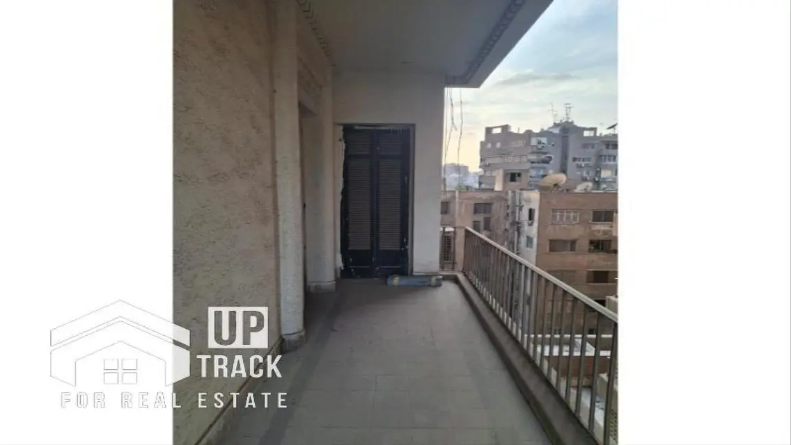 apartment located in alagoza  nile view