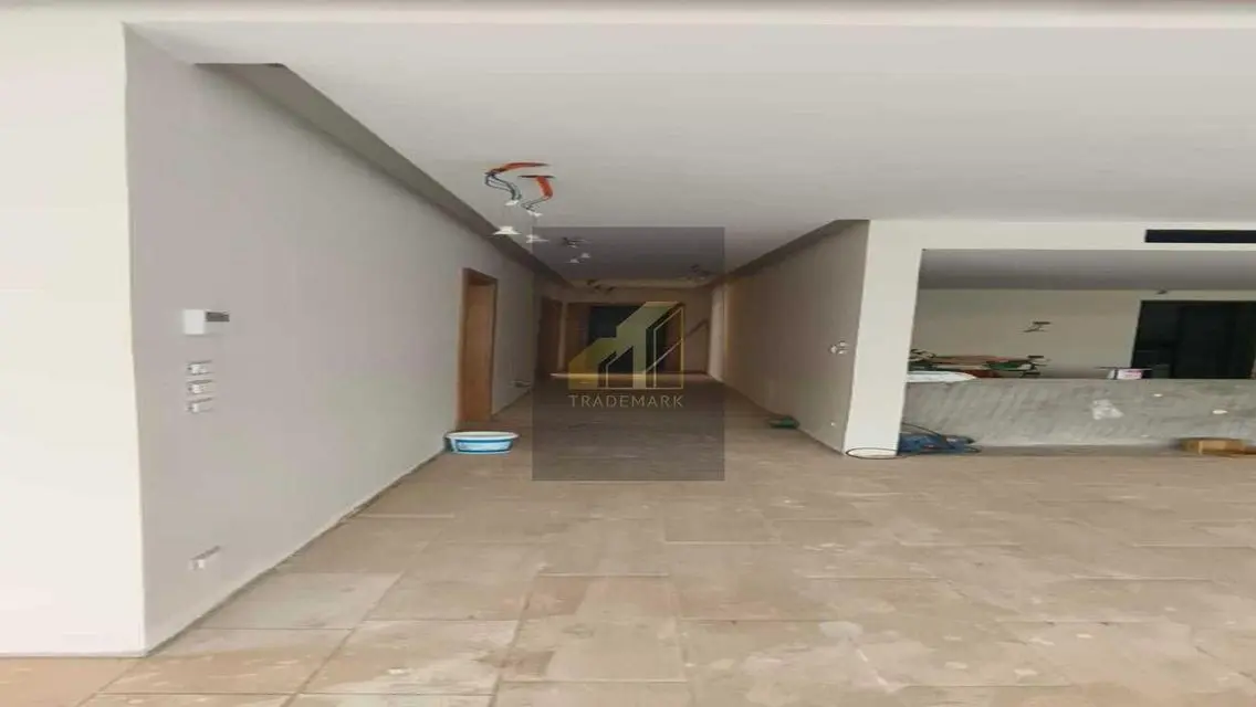 ground with garden and private pool prime location